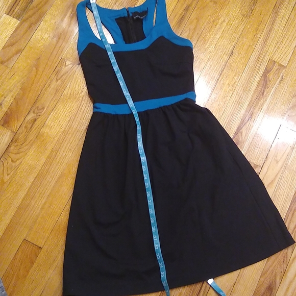 Sold 3/$15 sale Cynthia Rowley dress - Picture 6 of 8